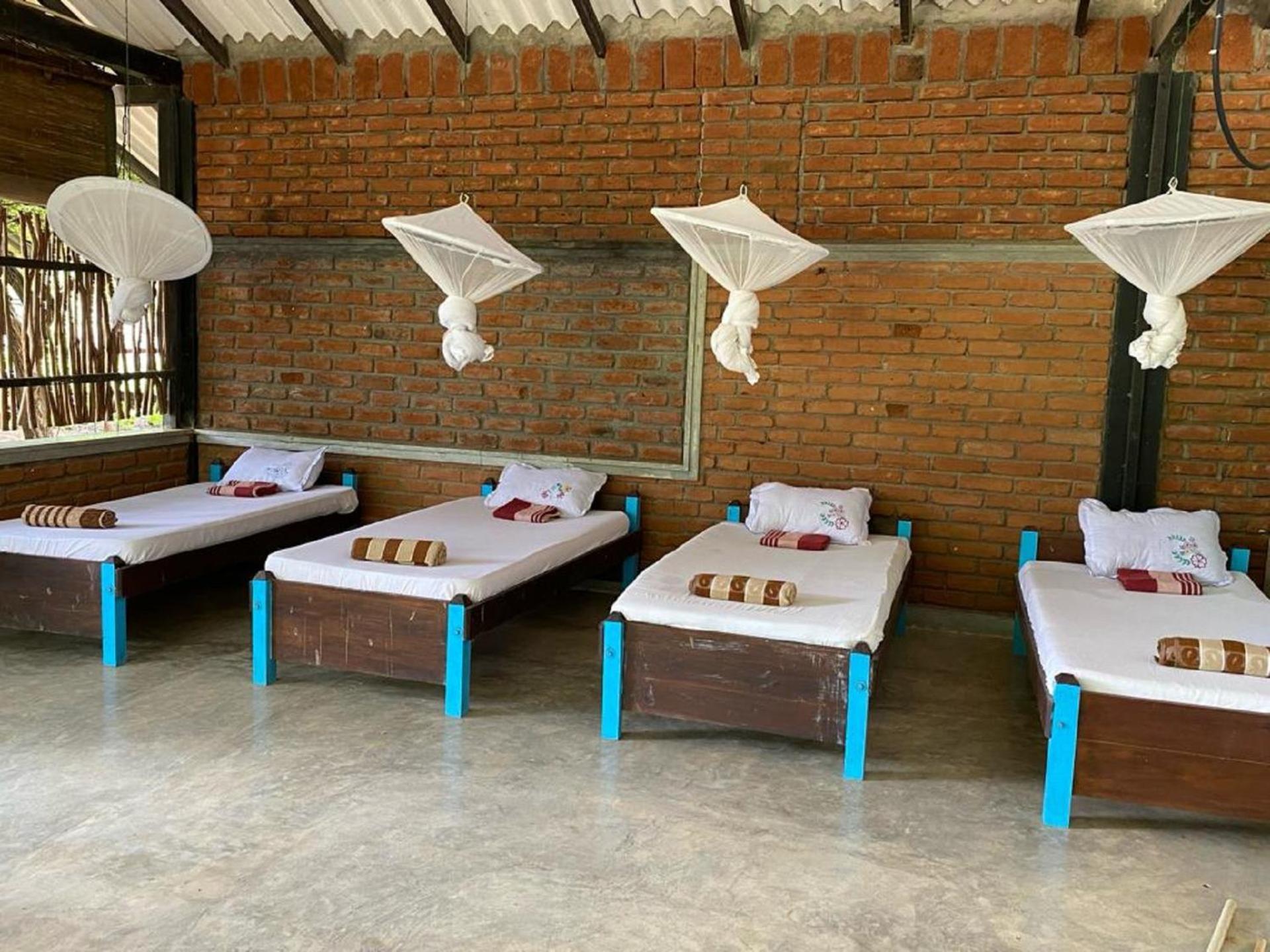 Yala Ying Yang Hostel & Camping Buitenkant foto