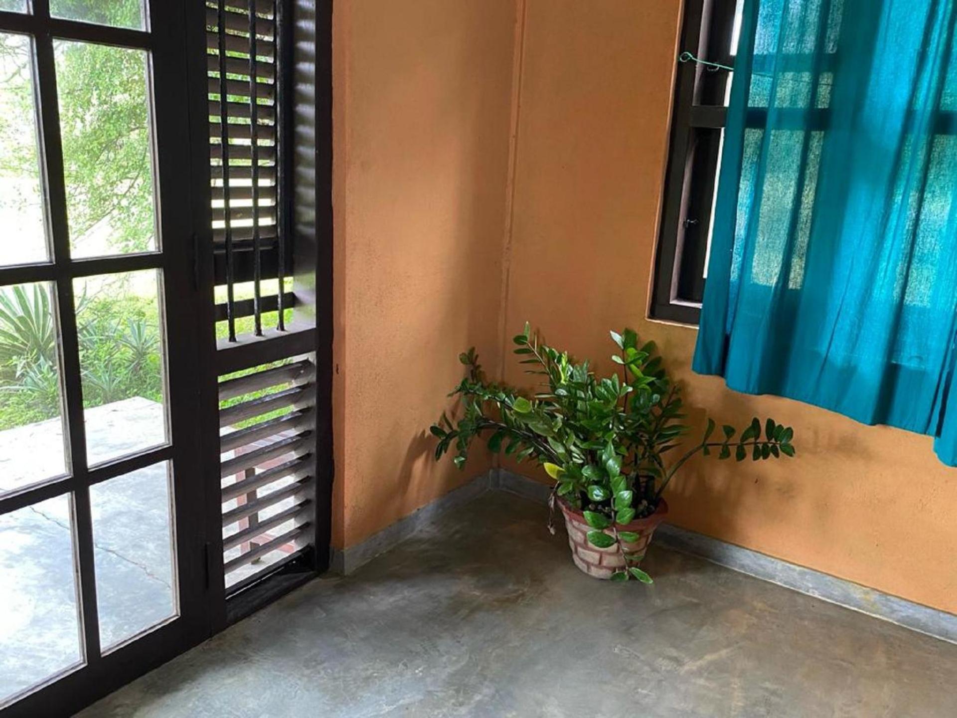 Yala Ying Yang Hostel & Camping Buitenkant foto