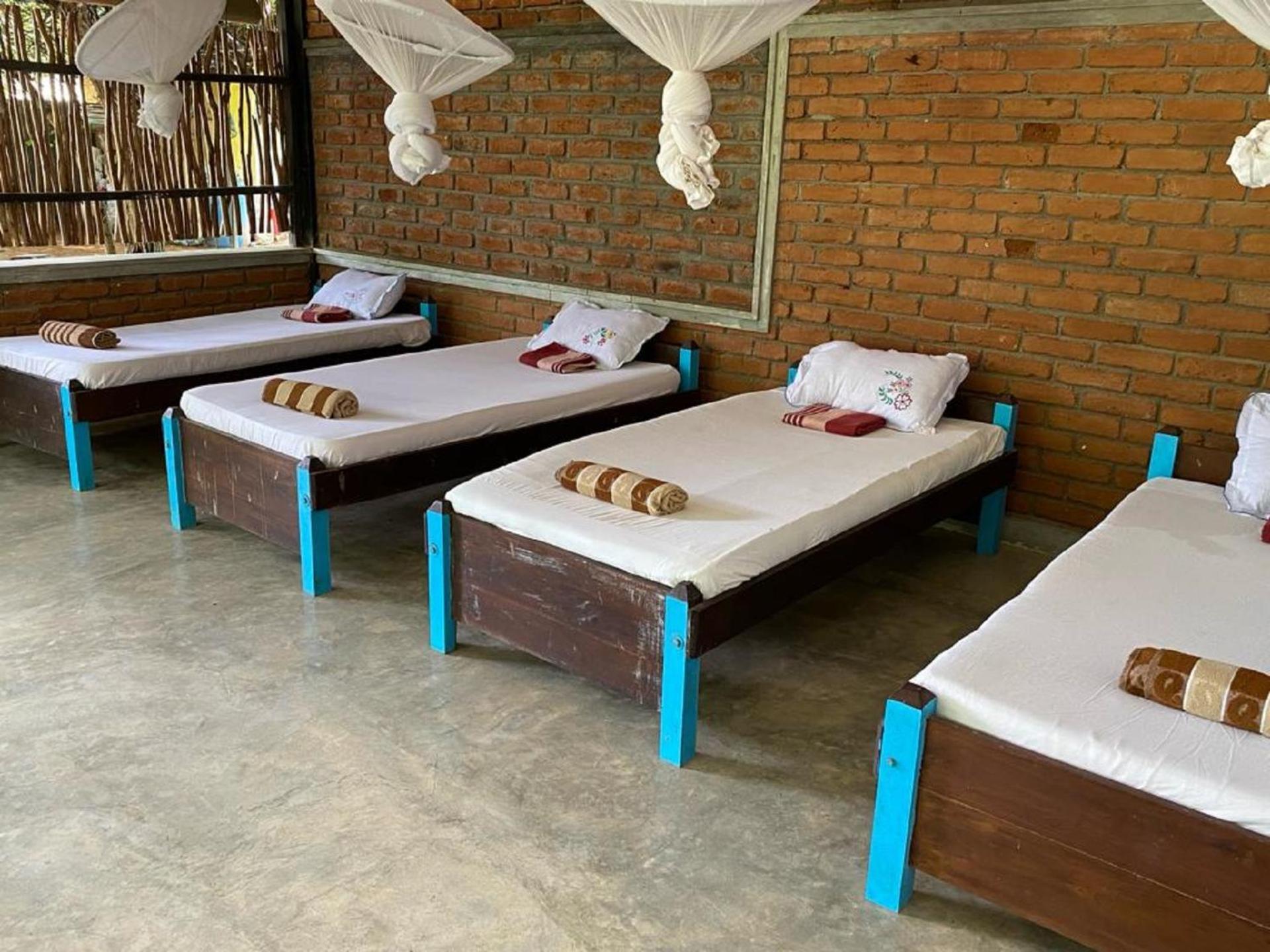 Yala Ying Yang Hostel & Camping Buitenkant foto