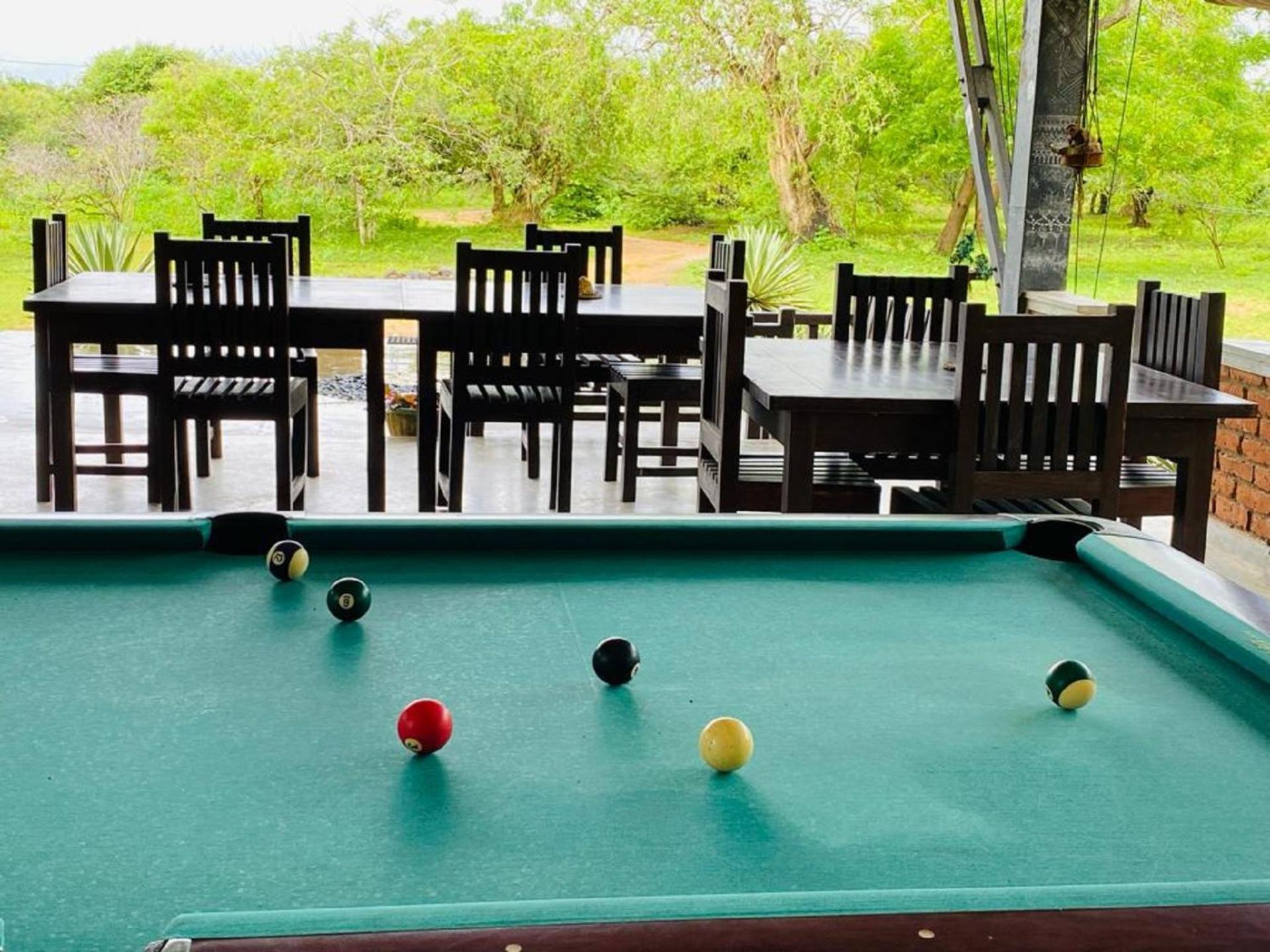 Yala Ying Yang Hostel & Camping Buitenkant foto