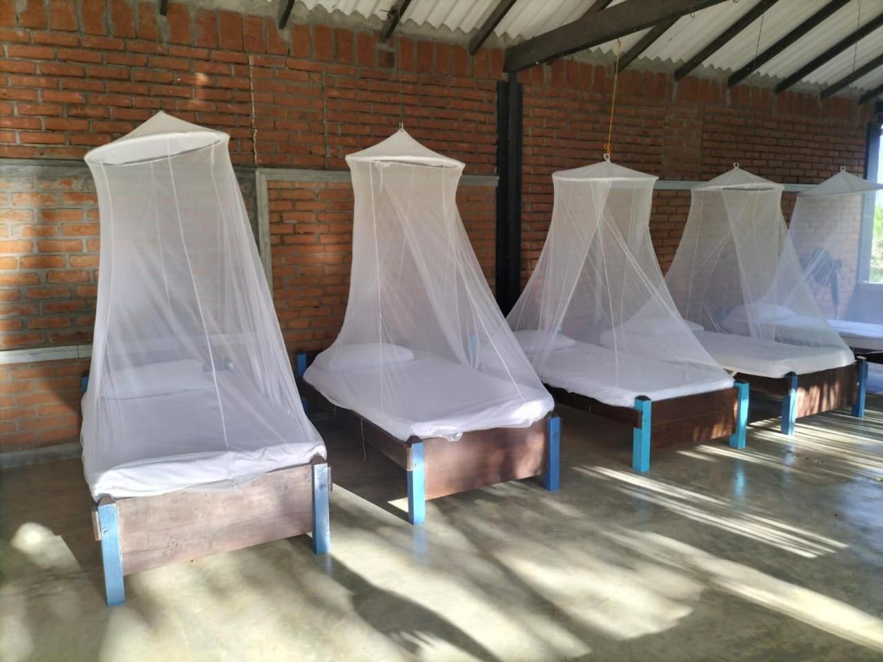 Yala Ying Yang Hostel & Camping Buitenkant foto